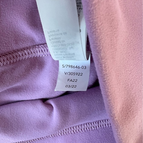 Athleta Salutation Stash High Rise 14.5” Skort in Geranium Purple, size 2X - Picture 7 of 10